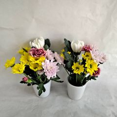 【納骨堂にぴったりサイズ】仏花（お供え花）２束（お花4本セット×２）　高さ約20㎝　1束ずつ買うよりも829円もお得！