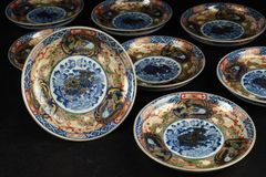九谷焼赤絵花に人物図小皿10枚箱付き [B29568] - メルカリ