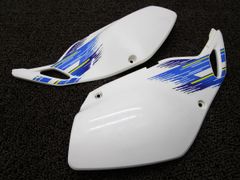 KLX250ES サイドカバー 左右 ▲A2892！LX250E カワサキ 【 LX250DE 】 キャブ車
