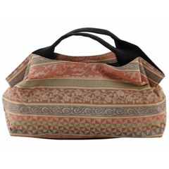 Item thumbnail for item d3886e95-a625-4ce1-b2f1-f33127b9e5a9