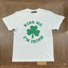 never trust KISS ME I'M IRISH Tシャツ　OFF WHITE