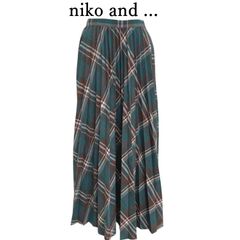 niko and ...（ニコアンド）レディース　ロングスカート　チェック　プリーツスカート　チェックスカート　グリーン