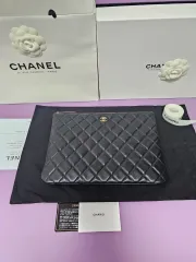 Chanel(シャネル) 29 ブンダエ クラシック 金具 ラムスキン クラッチ ミディアム ブラック