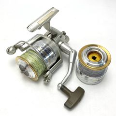 Daiwa CV-Z300F 両軸リール ベイトリール　袋 取扱説明書付き Daiwa CV-Z300F 両軸リール ベイトリール 袋 取扱説明書付き - メルカリ