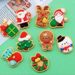 デコパーツ　MIXパーツ　【10個】　サンタクロース　トナカイ　ツリー　リース　クリスマス　チャーム　オーナメント　アクセサリーパーツ　アイシングクッキー　ぷっくり　可愛い　チャーム