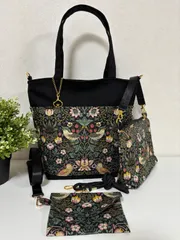 【裁縫ストア・ボヌール】大人かわいい　ウィリアムモリス　いちご泥棒/ダマスクブラック（グリーン系）　トートバック　ポーチ/サコッシュ　ミニポーチ　ショルダーバッグ　ハンドバッグ　ハンドメイド　ショルダーストラップ付き　ゴージャス  / №500-428