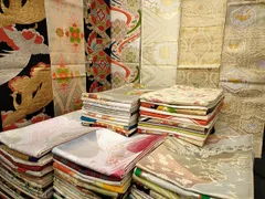 平和屋本店■袋帯 西陣 まとめて100点 向かい鶴 孔雀 蝶 更紗 花柄 宝相華 楽器 金銀糸 など 着用可能多数 未使用品あり 全て正絹 se3787