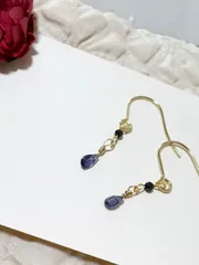 アイオライト×ブラックスピネル ピアス AAA サージカルステンレス フックタイプ K18メッキ　天然石