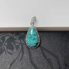 上級 EU製 ★ターコイズ トルコ石・ペンダント★アクセサリー 天然石 きれいめ ギフト 約20*10.8*4.6mm  ZB8562