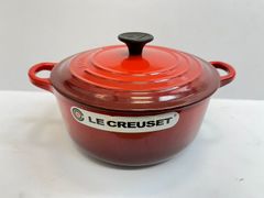 LE CREUSET ルクルーゼ ココットロンド 20㎝　チェリーレッド 両手鍋