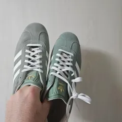 adidas(アディダス) ガゼル 260