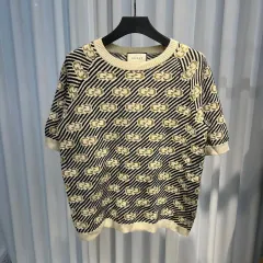 2025年最新】GUCCIサマーセーターの人気アイテム - メルカリ