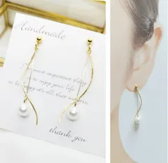 ゴールドツイストウェーブとホワイトパール　ハンドメイドピアス・イヤリング