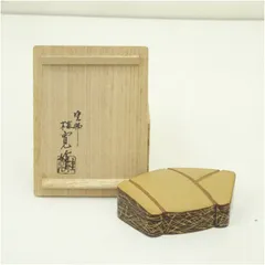 塗師　多田桂寛造　松葉蒔絵香合（共箱） 茶道具 茶道 香道 香道具 おしゃれ かわいい アンティーク インテリア 骨董 茶器 お香入れ