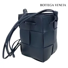 BOTTEGA VENETA ボッテガヴェネタ　マキシイントレチャート　カセット　ミニクロスボディバッグ　ショルダーバッグ　　ブラック