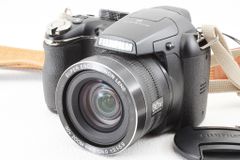 ジャンク FUJIFILMフジフィルム FinePix S4500 1400万画素