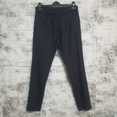 【格安】COS リラックスフィット スラックス ブラック RELAXED FIT WOOL-BLEND PLEATED TROUSERS リラックスフィット