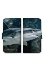 iPhone13 Pro ケース 手帳型 アイフォン13 プロ スマホケース 携帯ケース サメ 鮫 海 かっこいい 写真 ブルー ネイビー おしゃれ 水族館 カラー07