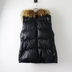 新品未使用　デュベティカ　ダウンベスト　キルティング　グレーオレンジ　42 新品未使用 デュベティカ ダウンベスト キルティング グレーオレンジ