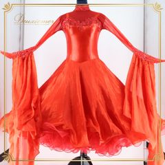 【美品タグ付き 日本製社交ダンス衣装】 レッド系 赤 スカート レッスン パーティー ラインストーン 無地 派手 シンプル 美品タグ付き 日本製社交ダンス衣装】 レッド系 赤 スカート