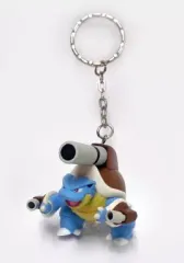 メガカメックス リアルフィギュアキーホルダー - メルカリ