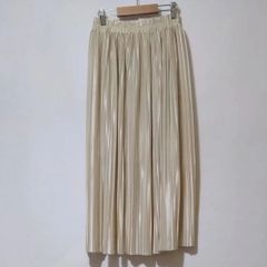【Liuliufushi】　サテンプリーツスカート・ホワイト