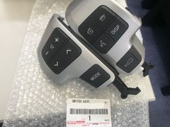 Aston Martin 純正 キーレスエントリー 本体 - メルカリ