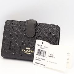 オープン価格】COACH シグネチャーエンボス加工 二つ折り財布 - メルカリ