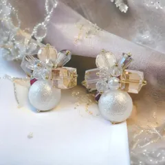 ★オーロラビジューパール ピアス★ブライダル ウェディング 結婚式 お呼ばれ フォーマル カジュアル シンプル エレガント アンティーク調 ジュエリー アクセサリー