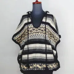 【モヘヤ混】ダーマコレクション　エレガントラインのニットポンチョ　千鳥格子柄 モヘヤ混】ダーマコレクション エレガントラインのニットポンチョ 千鳥