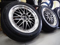 深リム メッシュ levanna V10-EX 20inch 8.5J 5H114.3+35 輸入タイヤ 235/55R20 レクサス RX