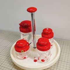 昭和レトロポップ🍒さくらんぼ柄 調味料入れ 4個セット & 回転ラック