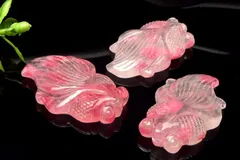 高発色 ロードナイトシリカ 30-34x20-23mm 金魚彫刻 (トップ穴) ルース 1個売り パワーストーン 天然石 _PRG1961