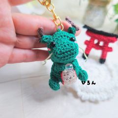 あみぐるみ コロコロ可愛いグリーントラちゃんのお花ポシェットで