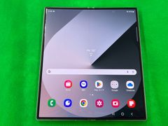 美品 SIＭフリー  サムスン Galaxy Z Fold6  SCG28   12GB/256GB シルバー　一括購入　管理番号Ａ051302