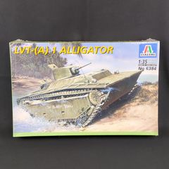 ☆未開封！タミヤイタレリ 1/35 上陸用舟艇 LCVP フィギュア28体付