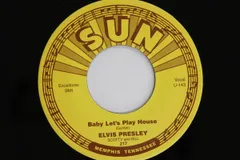 米7” Elvis Presley / Elvis Presley, Baby Lets Play House / Im Left, Youre Right, Shes G 217 SUN /00080