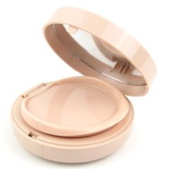 グッチ ファンデーション クッションドゥボーテ 03 残半量以上 コスメ パフ無 レディース 14gサイズ GUCCI 【中古】