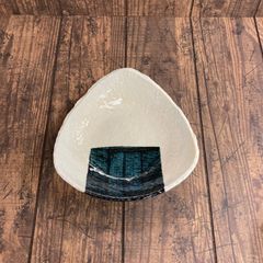 美濃焼　宗峰窯　おにぎり皿　中皿
