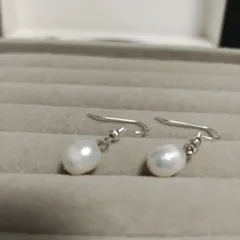 NO133 天然石淡水パールピアス・大粒1cm