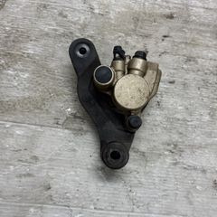 ヤマハ tzr2501kt 用のフロントブレーキキャリパー - メルカリ