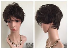 WG200-1 　展示品　ファッションウイッグ・ショート　ナチュラルカラー　白髪隠し　ボリュームアップ