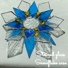新作ステンドグラスアクセサリー小物入れ　結晶お花ブルー透明涼しげ