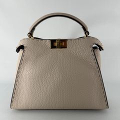 FENDIfendiフェンディセレリアピーカーブーアイコニックエッセンシャリー2wayハンドショルダーバッグアイボリー8BN302