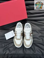 VALENTINO ヴァレンティーノ 厚底スニーカー03-QV28