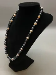 SN228 マルチカラー 淡水パール ネックレス 真珠 珠径 8.1mm 首周り 60cm 重さ 53.3g
