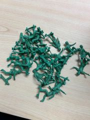 TOY BOARDERS スケートボードフィギュアセット 24体