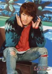 【中古】生写真(ジャニーズ) ジャニーズWEST/濱田崇裕/膝上・座り・衣装緑.黒 赤・両手ヘッドフォン・体右向き・目線左/「ジャニーズWEST LIVE TOUR 2017 なうぇすと」オリジナルフォトセット