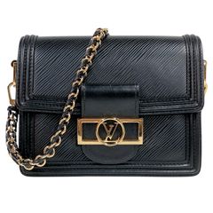 正規品　GUCCI マーモント ブラック ウエスト　ボディバッグ グッチ GUCCI ブラック GGマーモント ウエストバッグポーチ