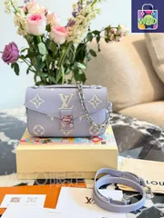 LOUIS VUITTON 2025年新作 パステルパープル ポシェット・メッサジェ [本日特価|新品未使用品]